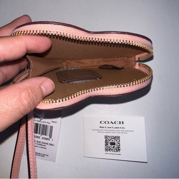 Coach X Observed By Us Heart Coin Case - Picture 5 of 7